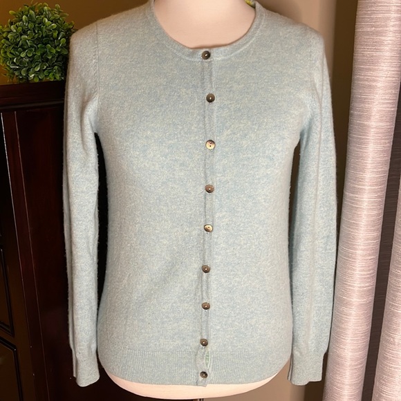Boden Sweaters - Boden cashemere cardigan women’s US 8